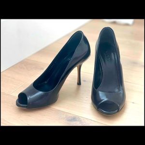 Gucci Patent Leather Pumps